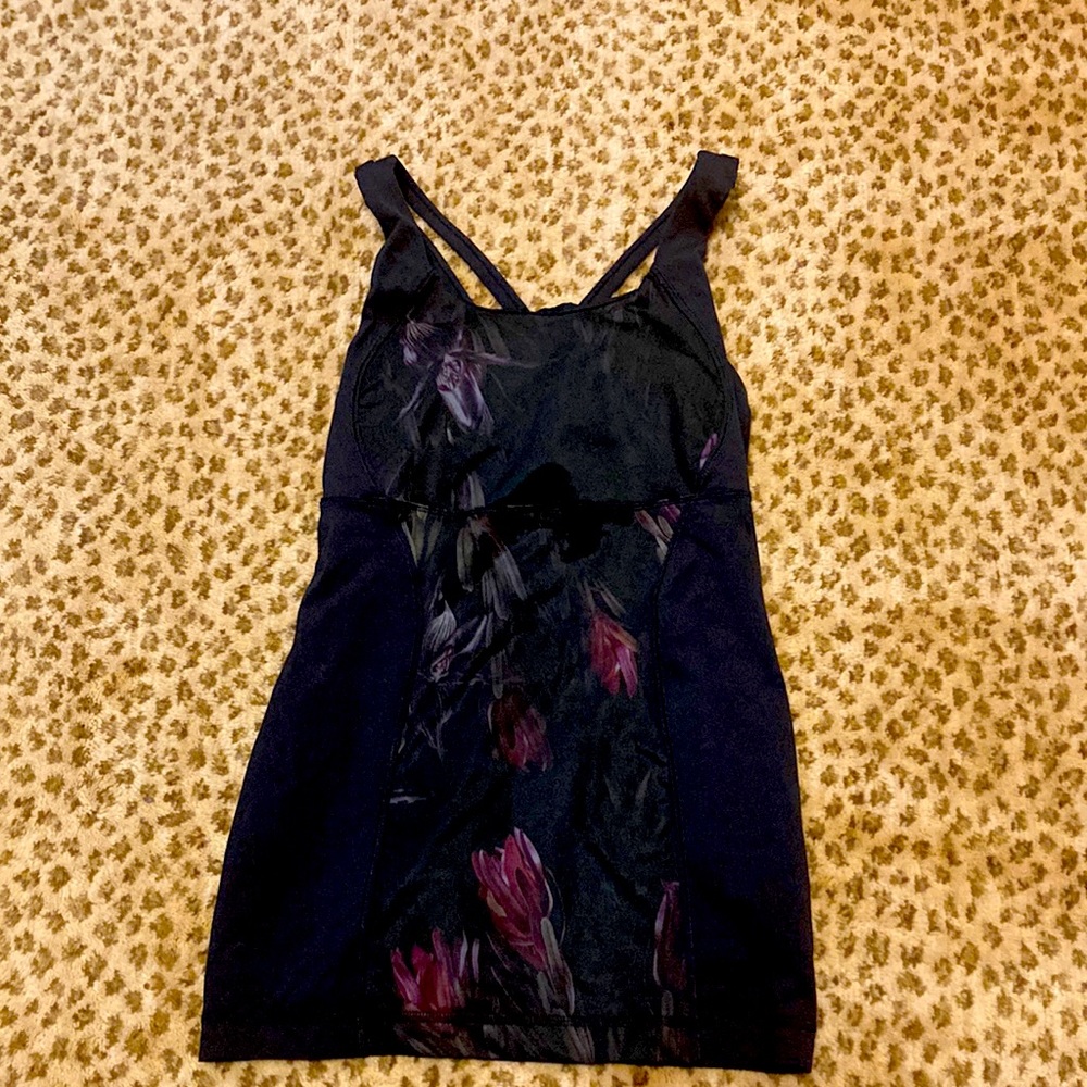 Lululemon tank, EUC